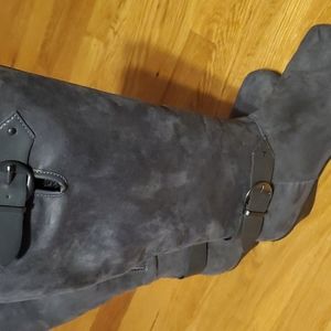 Aerosoles Gray Wonderful Wedge Boots size 10